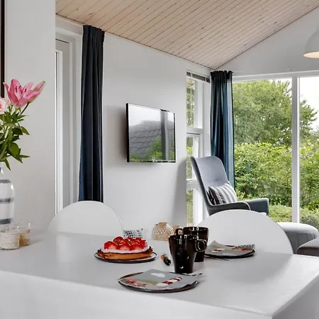 Joergen - 100m From The Sea By Interhome *